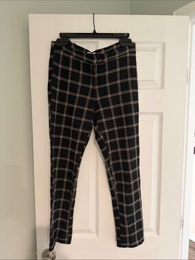 Nordstrom Rack Black Plaid women’s Dress Pants-ska looking